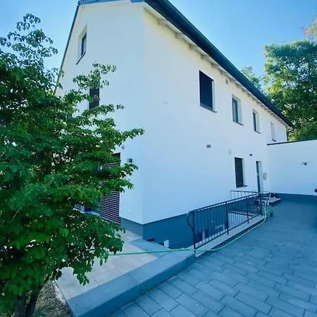 Practical Loft Comfort Near Munich Germering Eksteriør billede